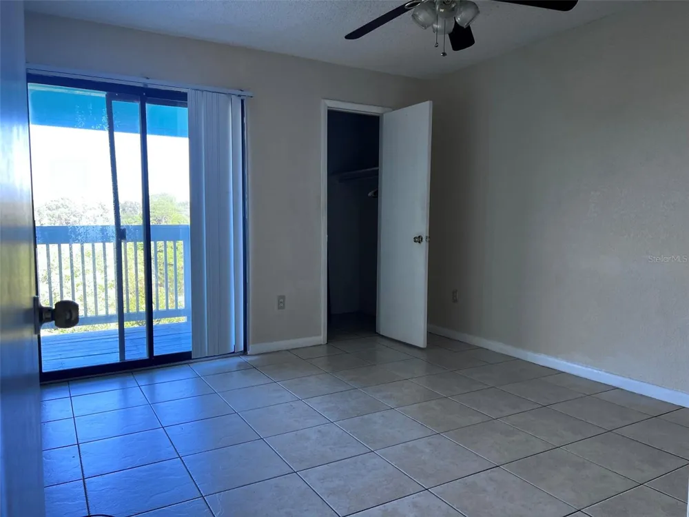 455 ALT 19 S #202 Palm Harbor, FL 34683