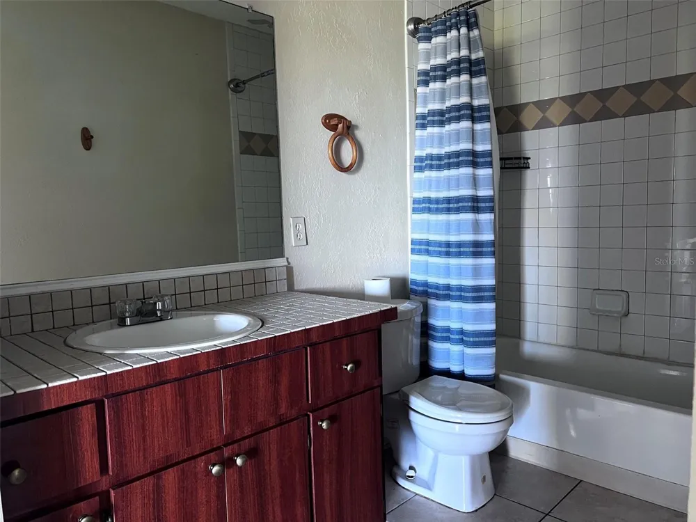 455 ALT 19 S #202 Palm Harbor, FL 34683
