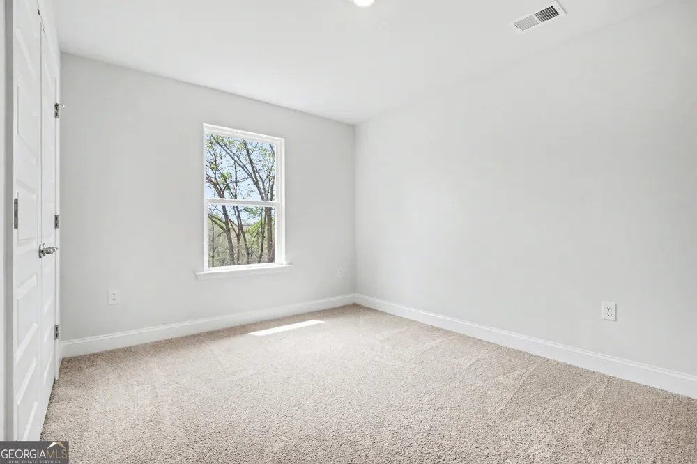 626 Walnut Creek PKWY Pendergrass, GA 30567