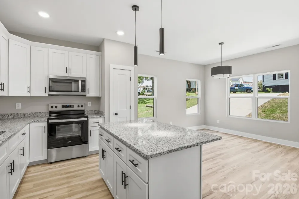 1851 Hilltop Circle Gastonia, NC 28054