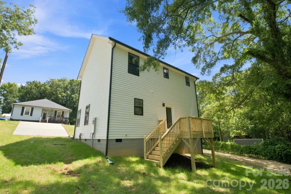 1851 Hilltop Circle Gastonia, NC 28054