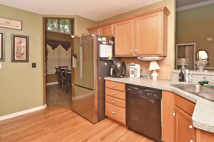 143 BurchField Run Carrollton, GA 30116