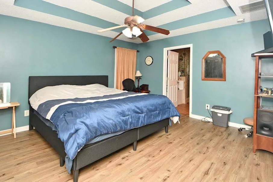 143 BurchField Run Carrollton, GA 30116