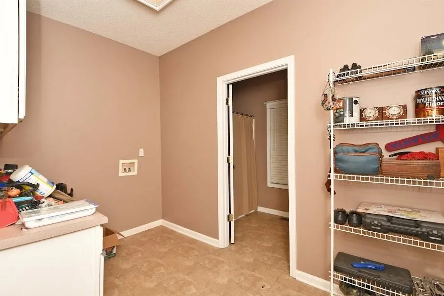 143 BurchField Run Carrollton, GA 30116
