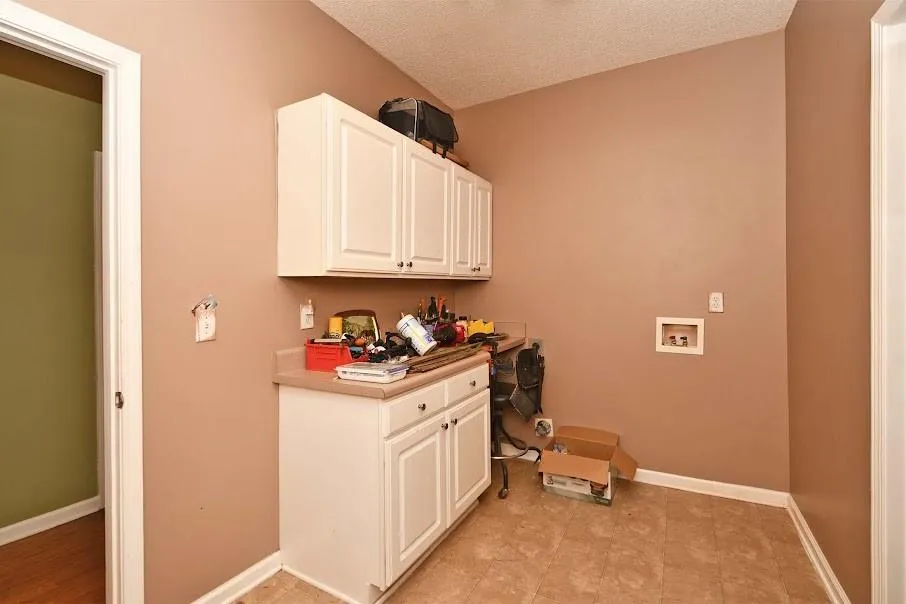 143 BurchField Run Carrollton, GA 30116