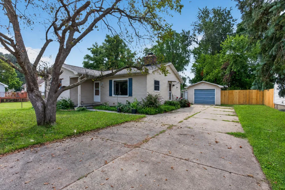 3029 Key Street Jackson, MI 49202