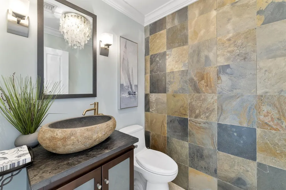 910 JASMINE DRIVE Delray Beach, FL 33483