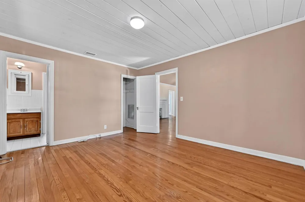 53 Palm Square Delray Beach, FL 33483