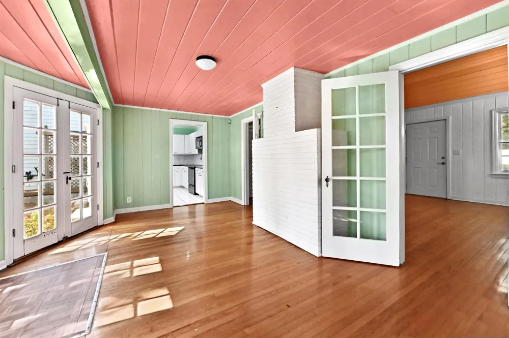 53 Palm Square Delray Beach, FL 33483