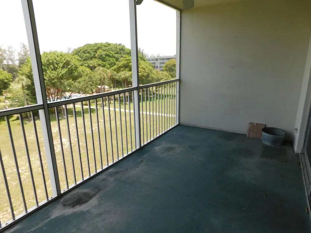 2650 S Course Drive #510 Pompano Beach, FL 33069