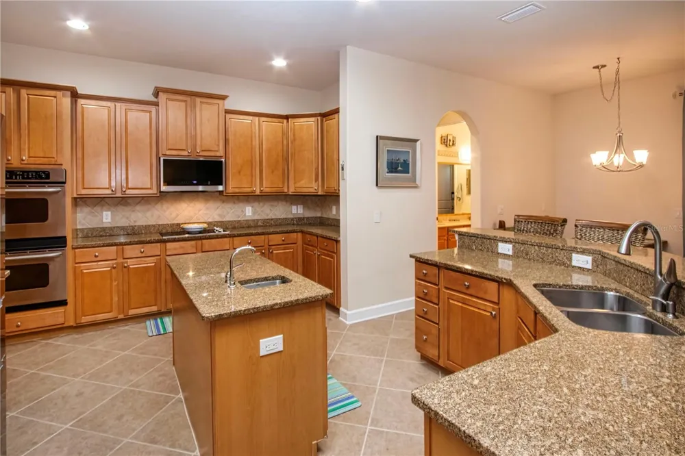 1929 24TH STREET CIRCLE W Palmetto, FL 34221