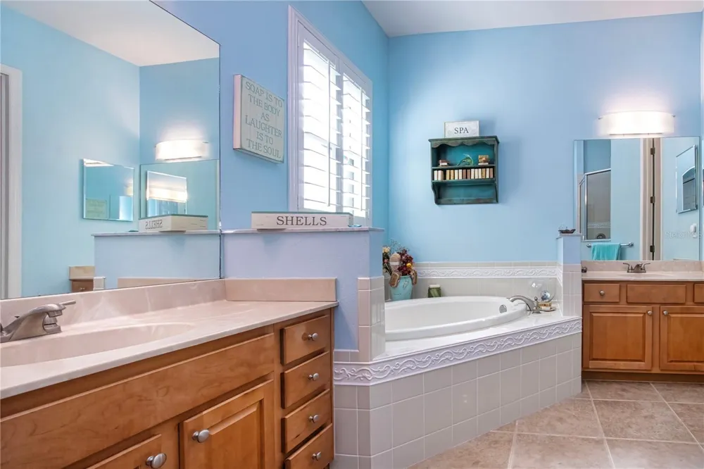 1929 24TH STREET CIRCLE W Palmetto, FL 34221