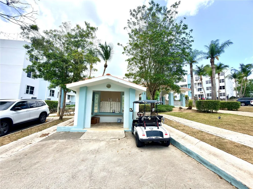 Cond. THE RESIDENCE AT PARQUE ESCORIAL #21-30 Carolina, PR 00987