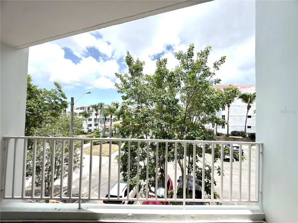 Cond. THE RESIDENCE AT PARQUE ESCORIAL #21-30 Carolina, PR 00987