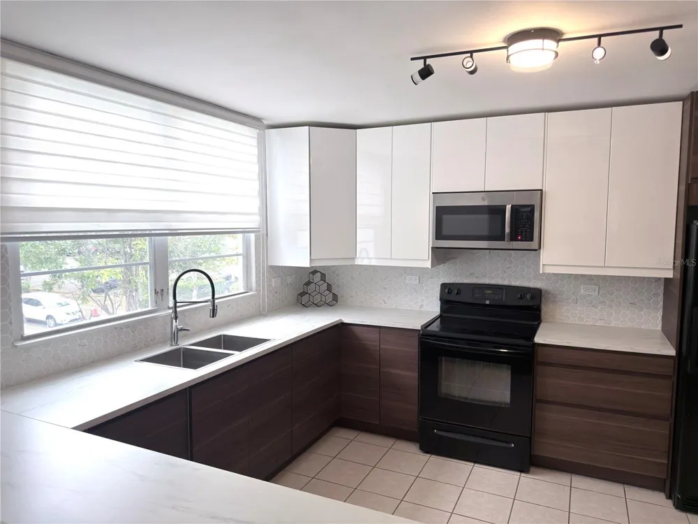 Cond. THE RESIDENCE AT PARQUE ESCORIAL #21-30 Carolina, PR 00987