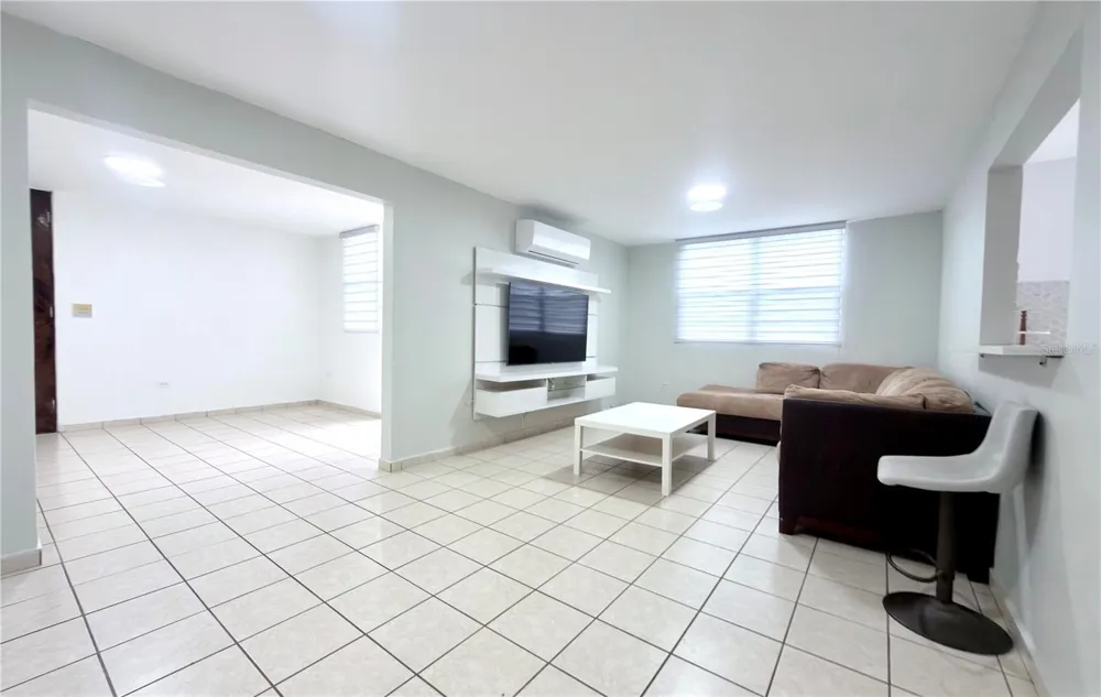 Cond. THE RESIDENCE AT PARQUE ESCORIAL #21-30 Carolina, PR 00987