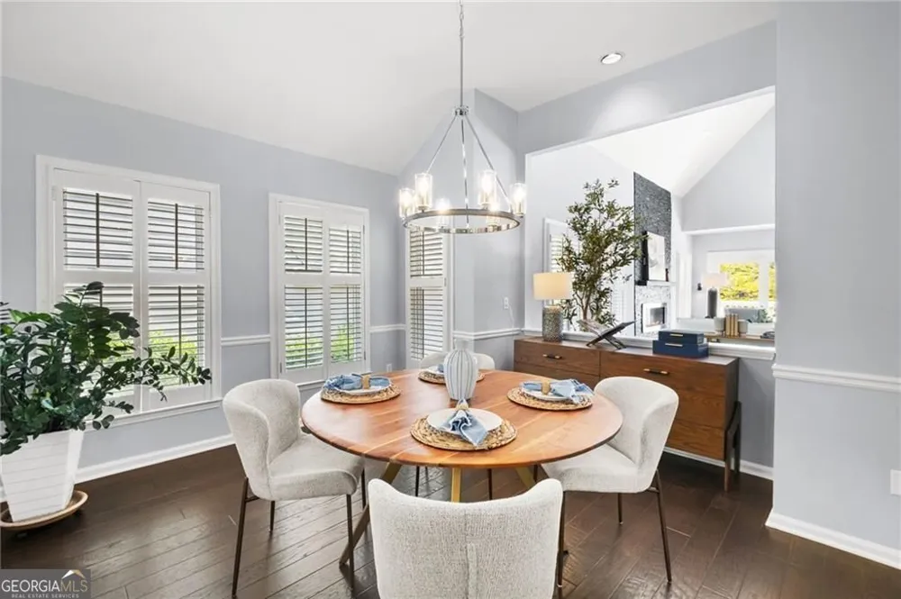 6430 Spinnaker LN Alpharetta, GA 30005