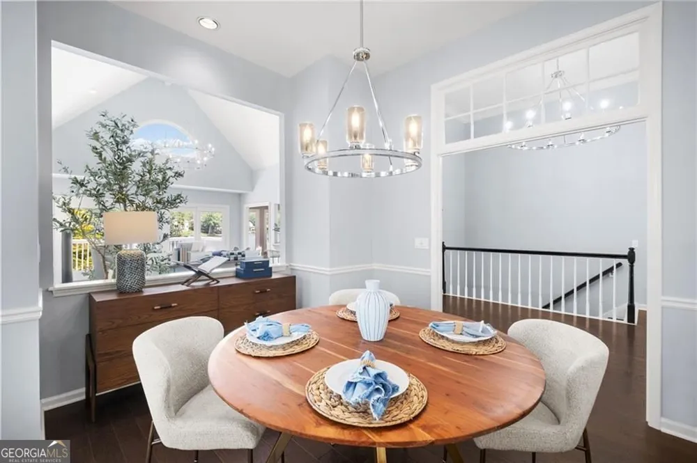 6430 Spinnaker LN Alpharetta, GA 30005