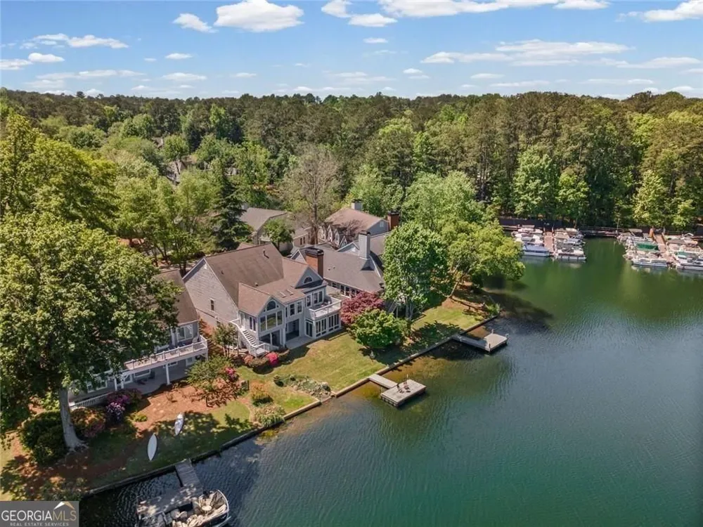 6430 Spinnaker LN Alpharetta, GA 30005