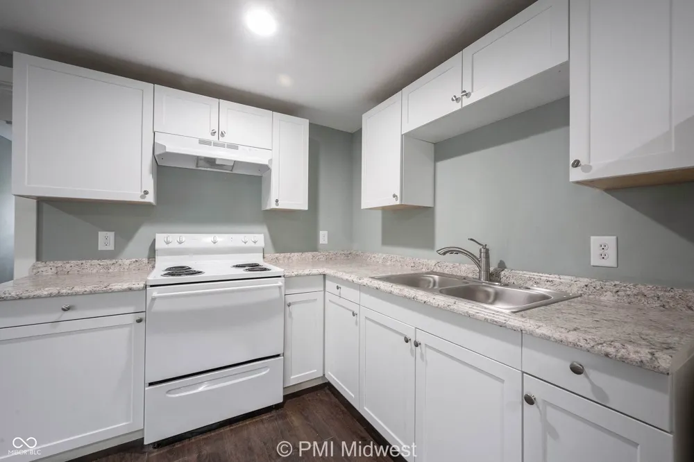 238 Beville Avenue #1/2 Indianapolis, IN 46201