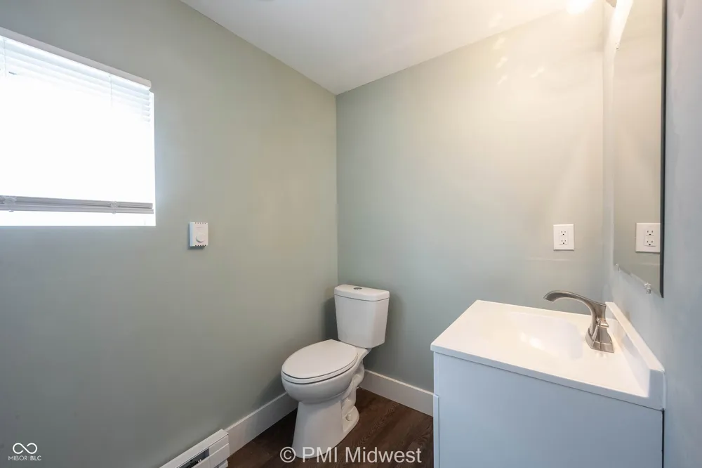 238 Beville Avenue #1/2 Indianapolis, IN 46201
