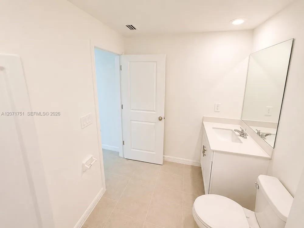 Address Not Shown North Fort Myers, FL 33917