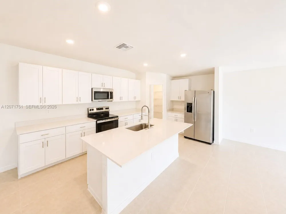 Address Not Shown North Fort Myers, FL 33917
