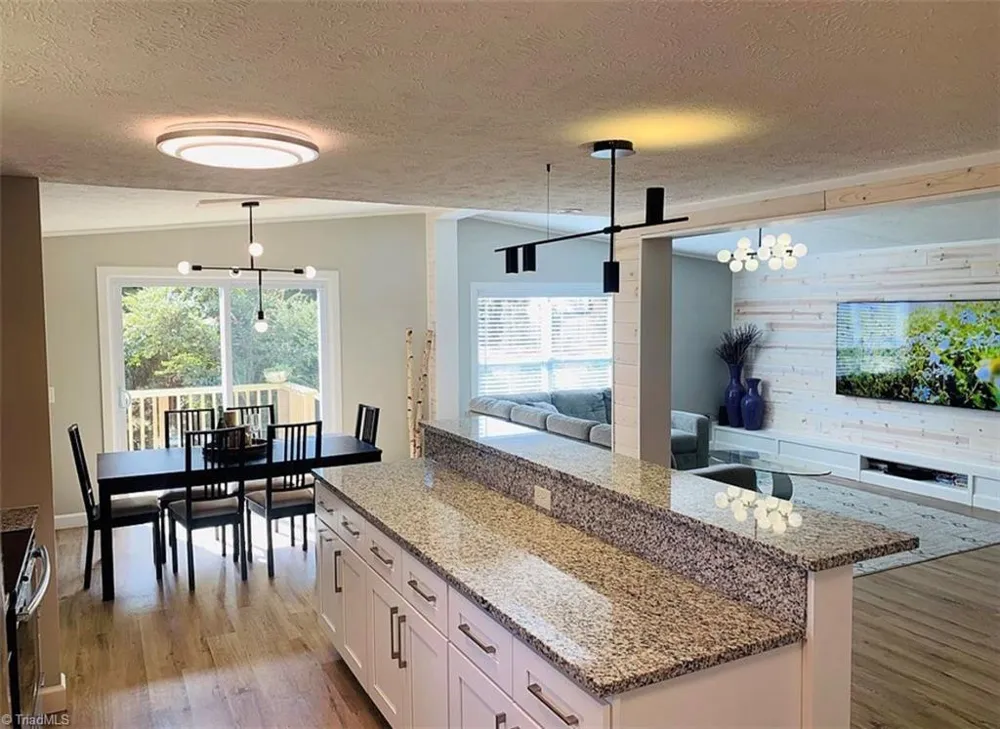 1331 lynndale Drive Winston-Salem, NC 27106