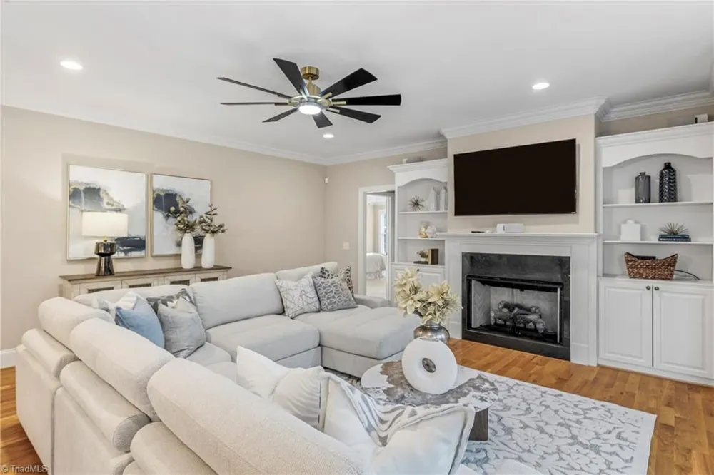 6202 Bradford Place Court Summerfield, NC 27358