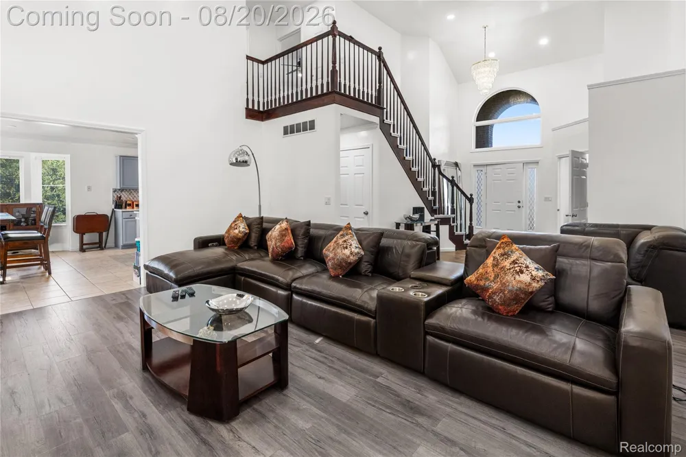 52007 Plum Creek Drive Chesterfield Township, MI 48047
