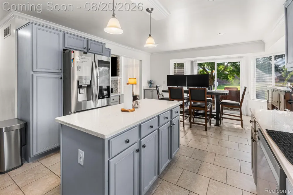 52007 Plum Creek Drive Chesterfield Township, MI 48047