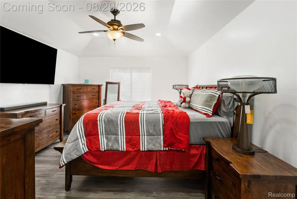 52007 Plum Creek Drive Chesterfield Township, MI 48047