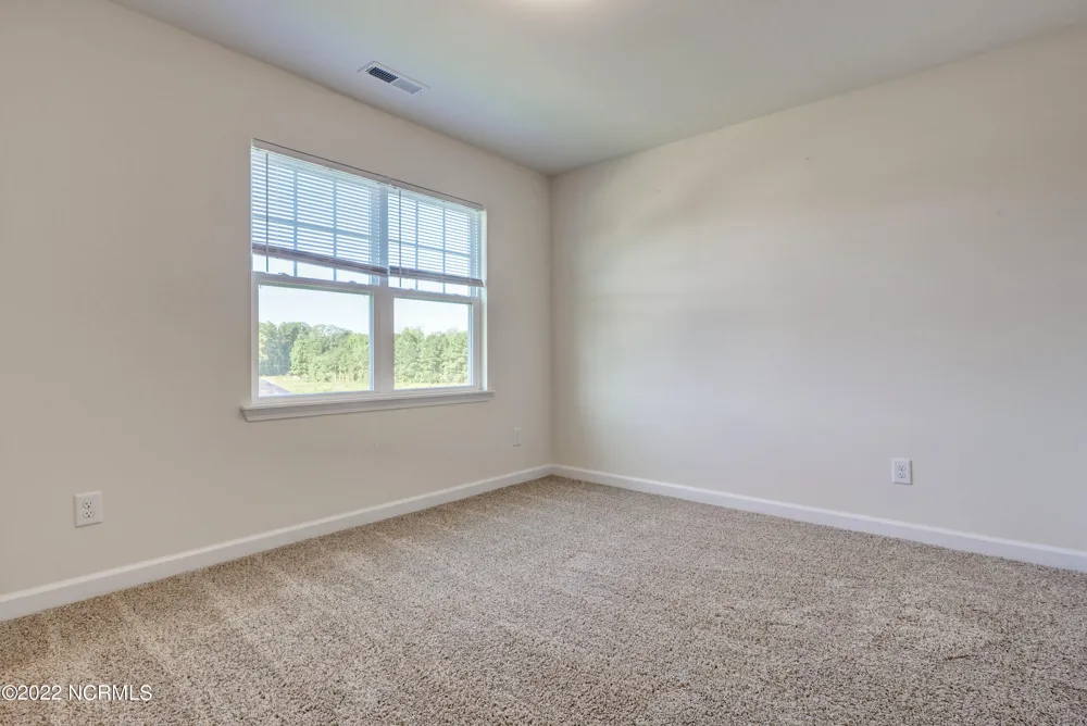 109 Easton Drive Richlands, NC 28574