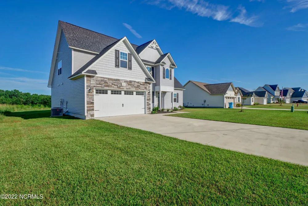 109 Easton Drive Richlands, NC 28574