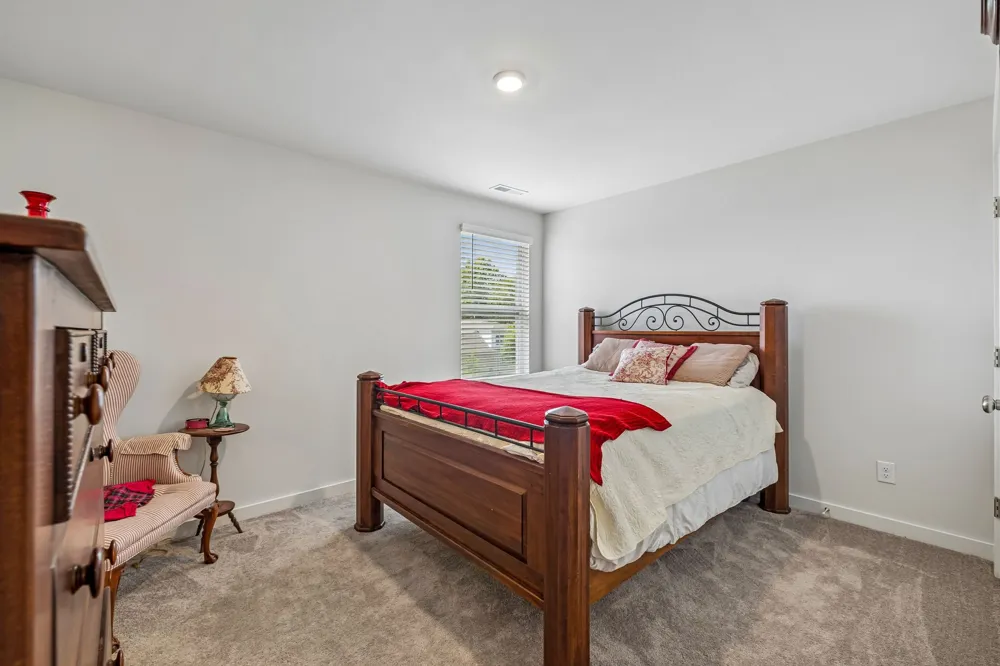 700 Tischer Dr Hendersonville, TN 37075