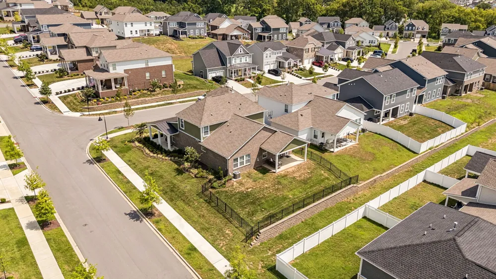700 Tischer Dr Hendersonville, TN 37075