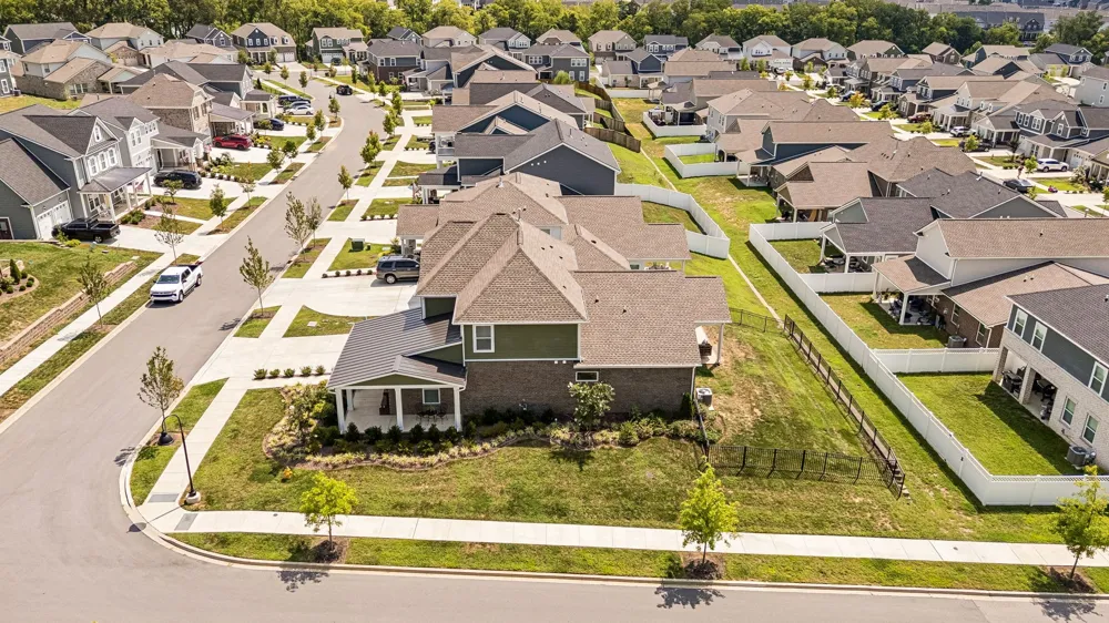 700 Tischer Dr Hendersonville, TN 37075