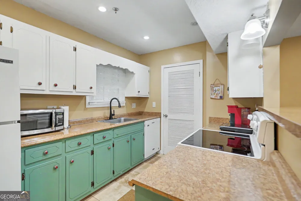227 Shakespeare DR Clayton, GA 30525