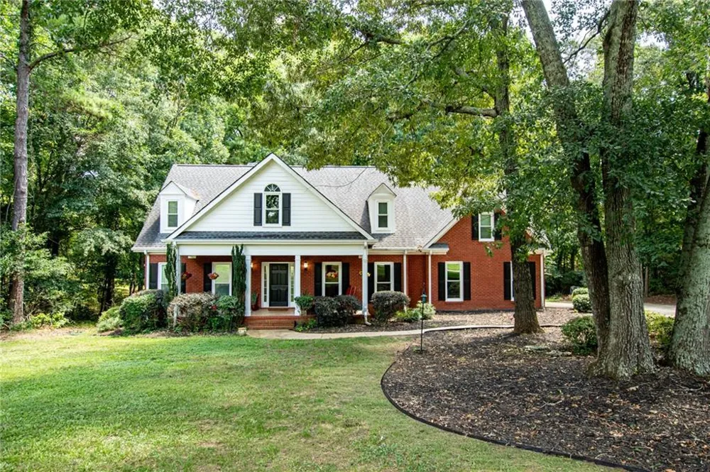 1011 Lakeside Court Bishop, GA 30621