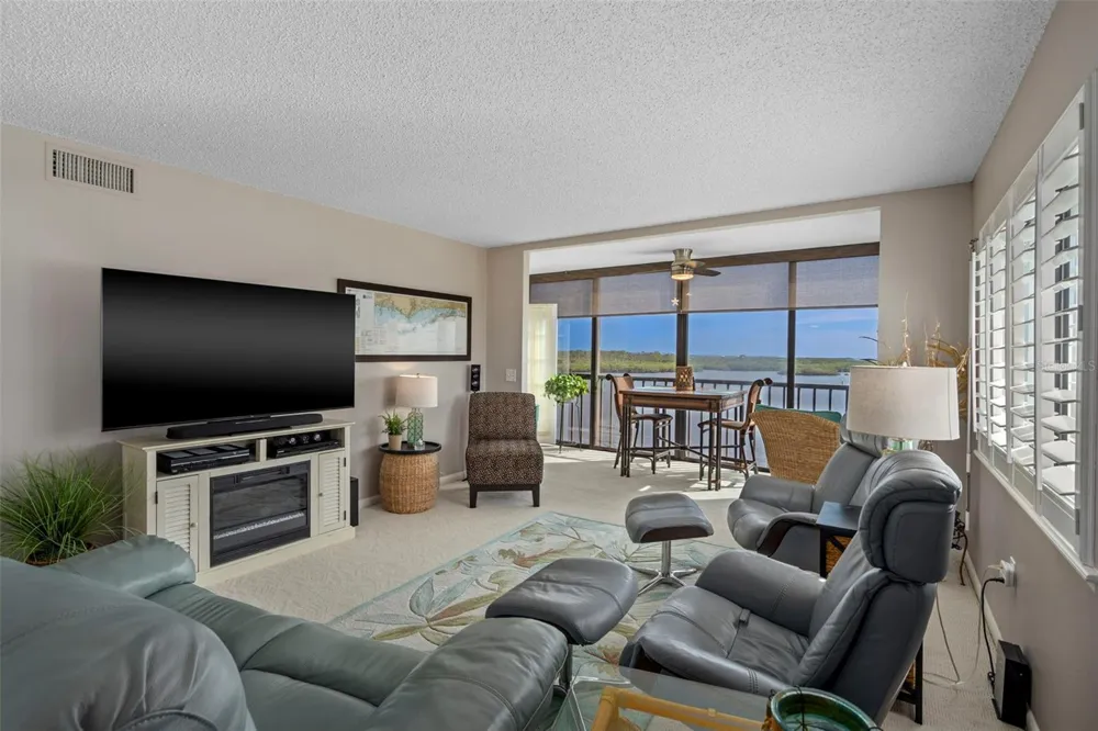 4650 BAY BOULEVARD #1048 Port Richey, FL 34668