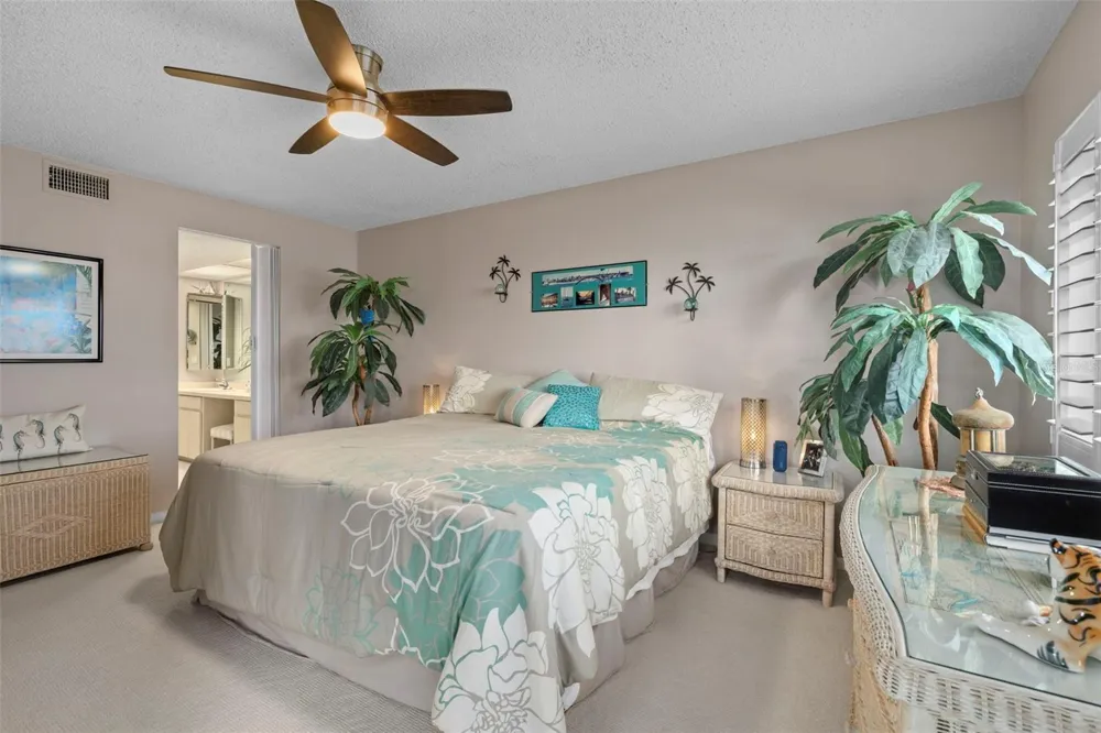 4650 BAY BOULEVARD #1048 Port Richey, FL 34668