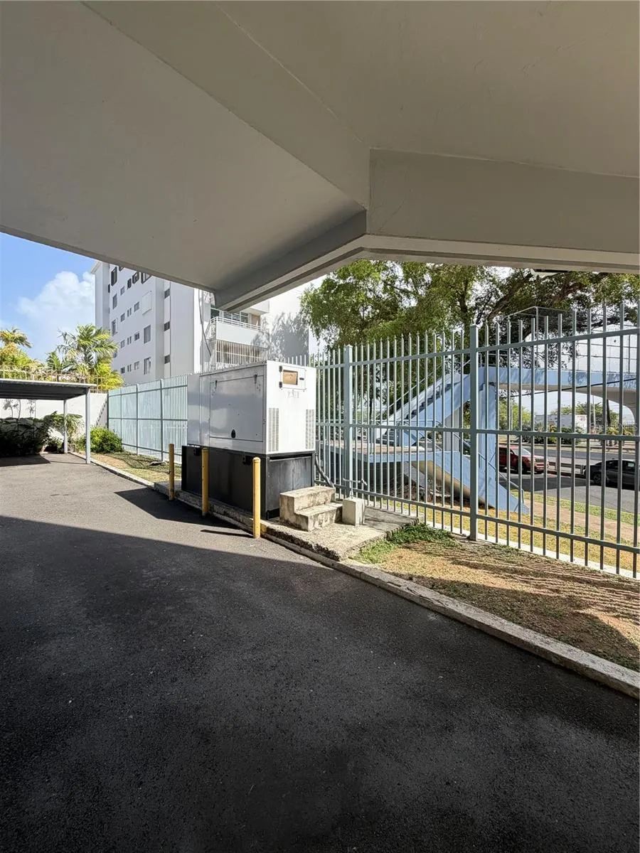 709 AVE. MIRAMAR CONDO. LA TORRE MIRAMAR #6-C San Juan, PR 00907