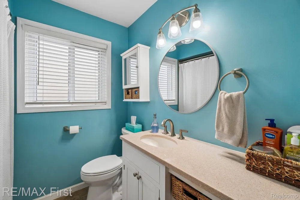 320 Hecht Drive Madison Heights City, MI 48071