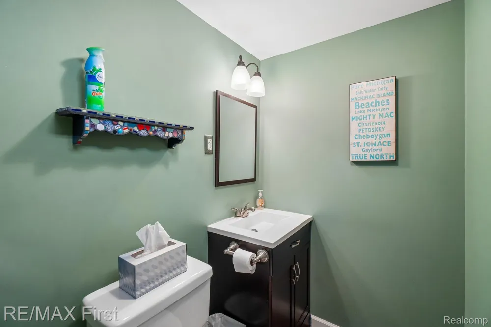 320 Hecht Drive Madison Heights City, MI 48071