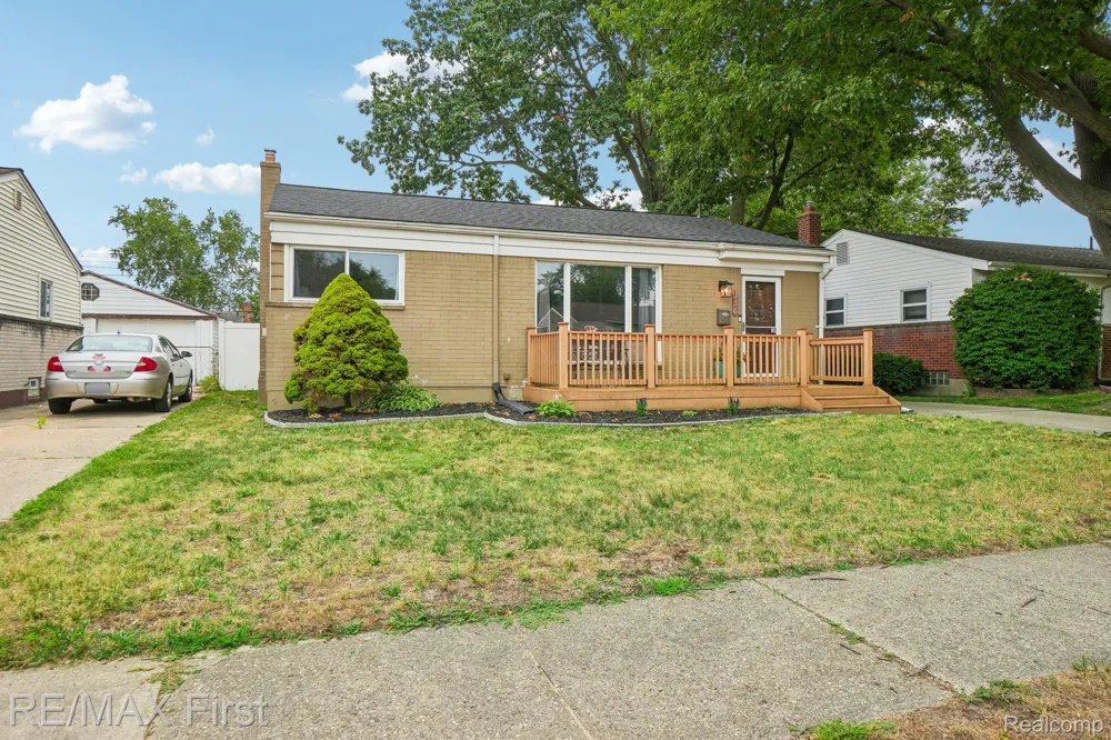 320 Hecht Drive Madison Heights City, MI 48071