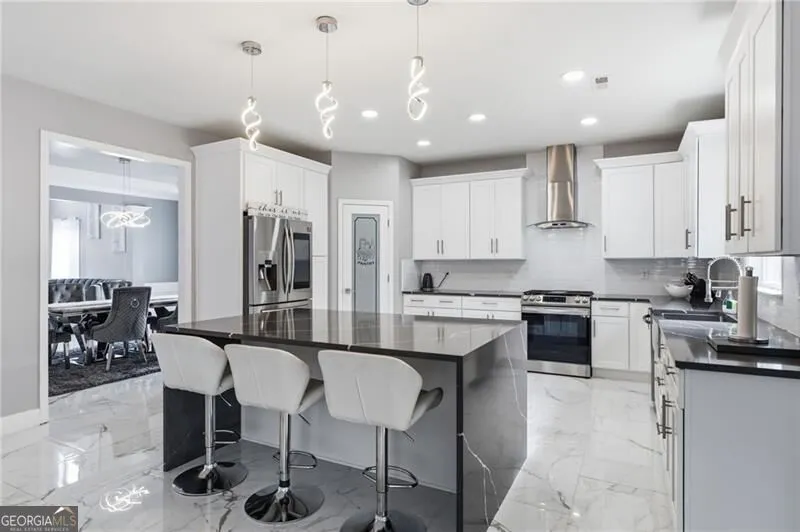 752 Key Largo PTE Auburn, GA 30011