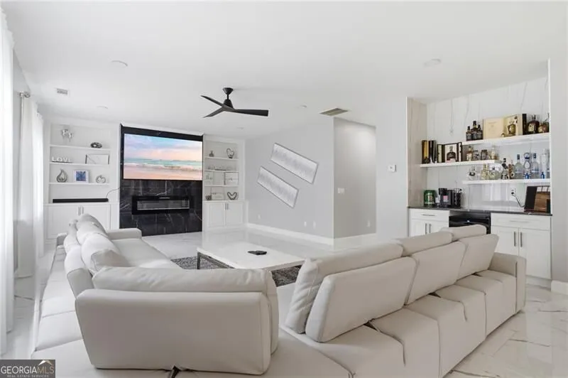 752 Key Largo PTE Auburn, GA 30011