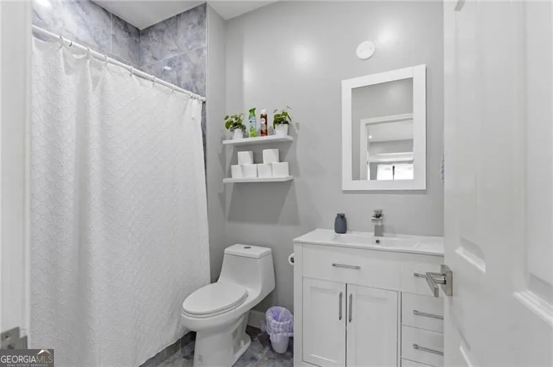 752 Key Largo PTE Auburn, GA 30011