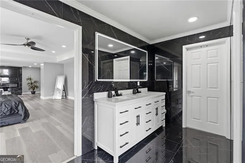 752 Key Largo PTE Auburn, GA 30011