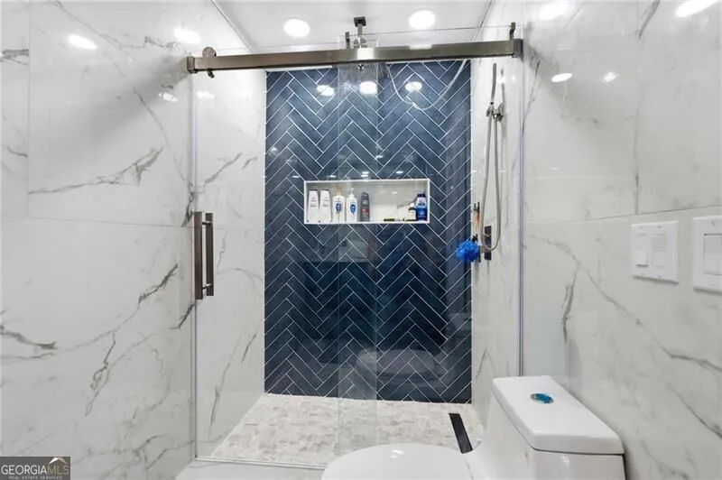 752 Key Largo PTE Auburn, GA 30011